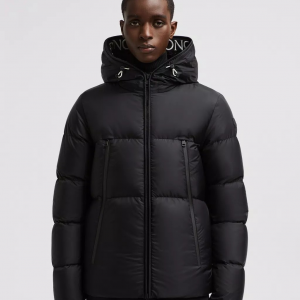 탑몽클 몽클레어 MONTCLA 몽클라 다운 패딩 자켓 Montcla Down Jacket