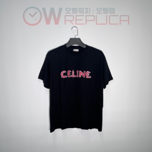 GOD공장 셀린느 징큐빅 레터링프린트 블랙 라운드 반팔 티셔츠